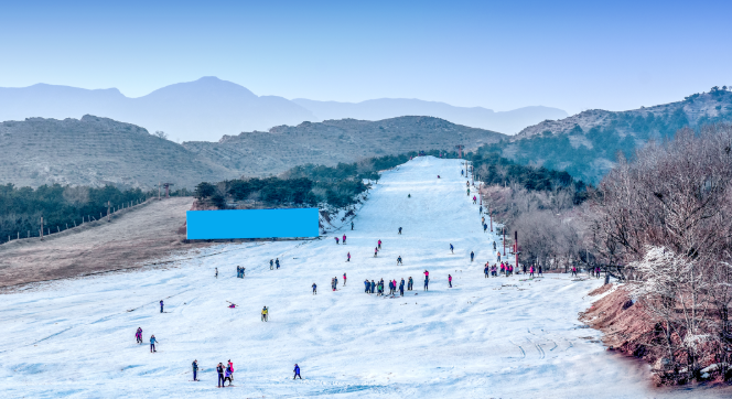 走进冰雪世界，四季沐歌超低温空气能，助力西宁瞿昙国际滑雪场清洁采暖